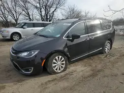 2C4RC1BG8HR542267 2017 CHRYSLER PACIFICA