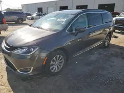2C4RC1BG8HR551325 2017 CHRYSLER PACIFICA