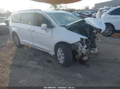 2C4RC1BG8HR572398 2017 CHRYSLER PACIFICA