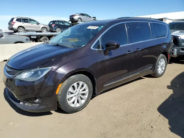 2C4RC1BG8HR576578 2017 CHRYSLER PACIFICA - Image 1