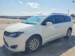 2C4RC1BG8HR583529 2017 CHRYSLER PACIFICA