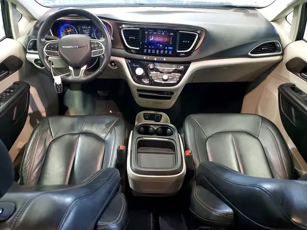 2C4RC1BG8HR583692 2017 CHRYSLER PACIFICA - Image 8