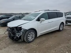 2C4RC1BG8HR587743 2017 CHRYSLER PACIFICA