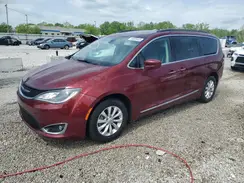 2C4RC1BG8HR590996 2017 CHRYSLER PACIFICA