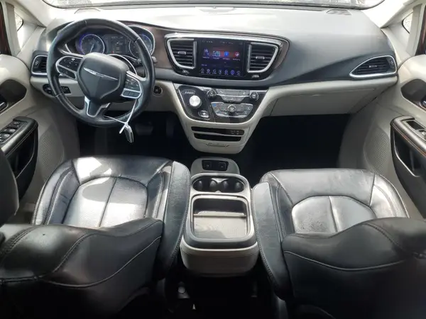 2C4RC1BG8HR590996 2017 CHRYSLER PACIFICA - Image 8