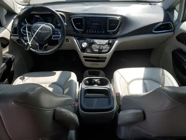 2C4RC1BG8HR599133 2017 CHRYSLER PACIFICA - Image 8