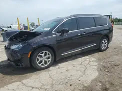 2C4RC1BG8HR610180 2017 CHRYSLER PACIFICA