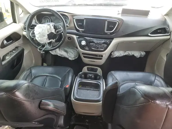 2C4RC1BG8HR610180 2017 CHRYSLER PACIFICA - Image 8