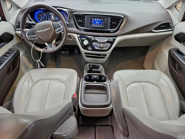 2C4RC1BG8HR621101 2017 CHRYSLER PACIFICA - Image 8