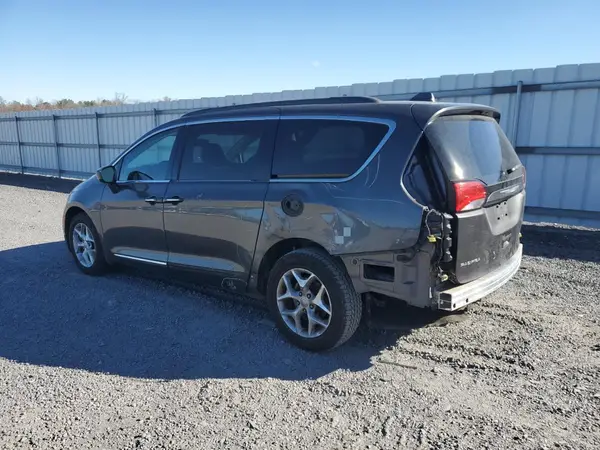 2C4RC1BG8HR648248 2017 CHRYSLER PACIFICA - Image 2