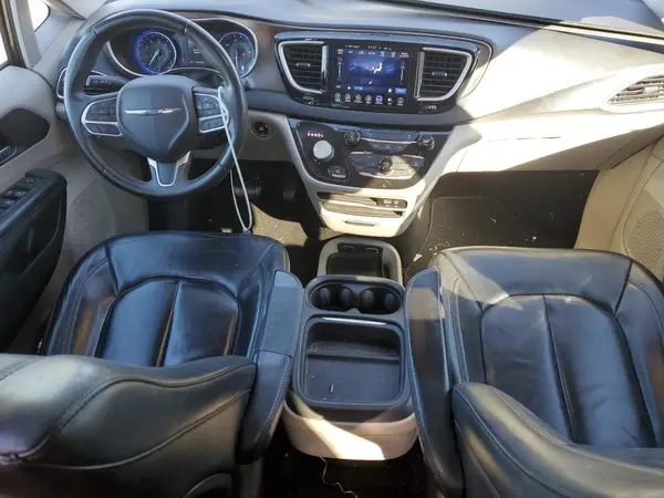 2C4RC1BG8HR648248 2017 CHRYSLER PACIFICA - Image 8
