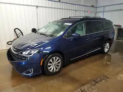 2C4RC1BG8HR654552 2017 CHRYSLER PACIFICA