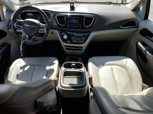 2C4RC1BG8HR661467 2017 CHRYSLER PACIFICA - Image 8