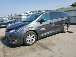 2C4RC1BG8HR665535 2017 CHRYSLER PACIFICA
