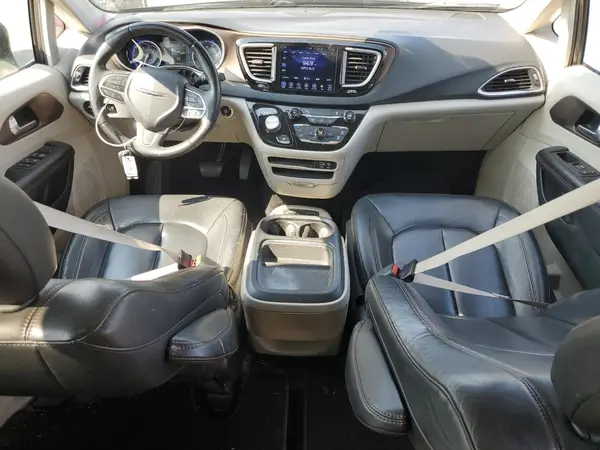 2C4RC1BG8HR665535 2017 CHRYSLER PACIFICA - Image 8