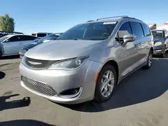 2C4RC1BG8HR668399 2017 CHRYSLER PACIFICA