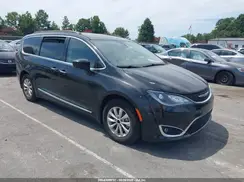 2C4RC1BG8HR688152 2017 CHRYSLER PACIFICA