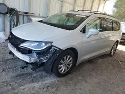 2C4RC1BG8HR688247 2017 CHRYSLER PACIFICA