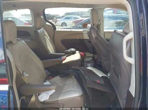 2C4RC1BG8HR703183 2017 CHRYSLER PACIFICA - Image 8