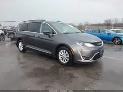 2C4RC1BG8HR705094 2017 CHRYSLER PACIFICA