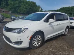 2C4RC1BG8HR706116 2017 CHRYSLER PACIFICA