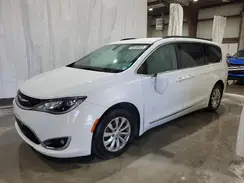 2C4RC1BG8HR711736 2017 CHRYSLER PACIFICA