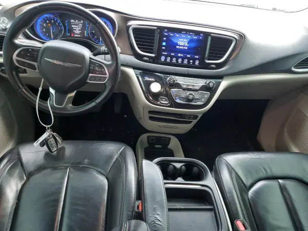 2C4RC1BG8HR730092 2017 CHRYSLER PACIFICA - Image 8