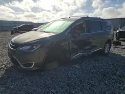 2C4RC1BG8HR730335 2017 CHRYSLER PACIFICA