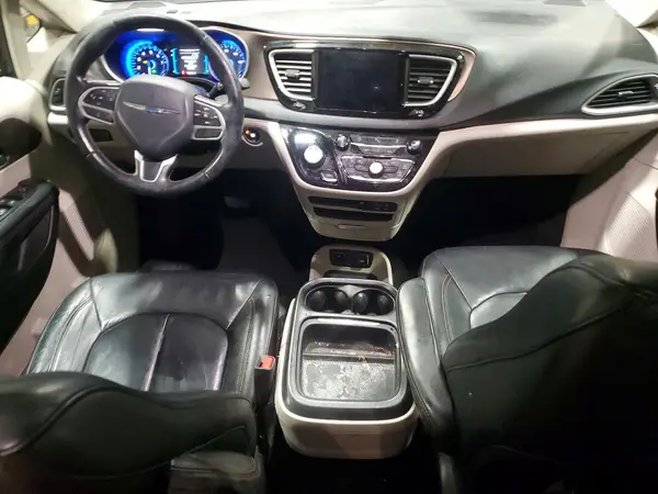 2C4RC1BG8HR734420 2017 CHRYSLER PACIFICA - Image 8