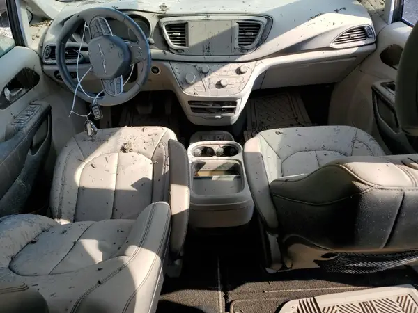 2C4RC1BG8HR739102 2017 CHRYSLER PACIFICA - Image 8