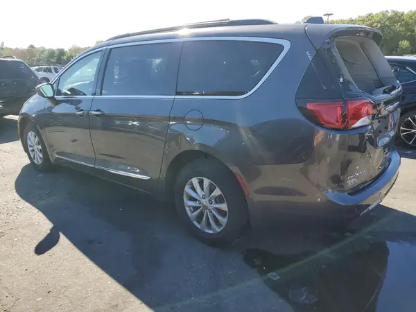 2C4RC1BG8HR745479 2017 CHRYSLER PACIFICA - Image 2