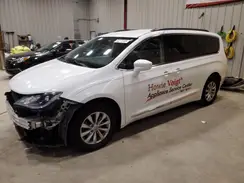 2C4RC1BG8HR752285 2017 CHRYSLER PACIFICA