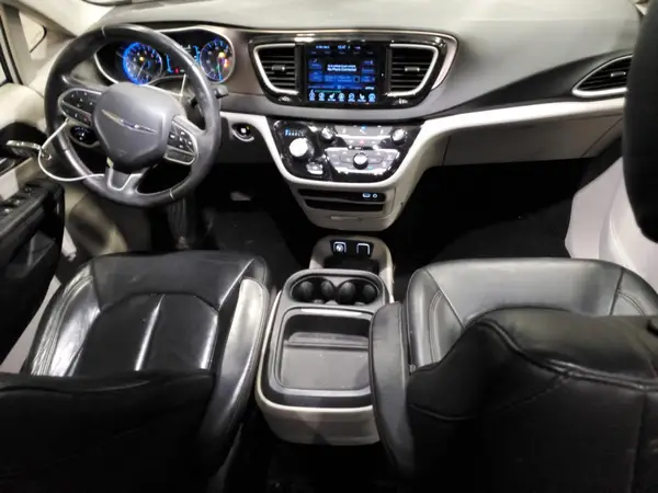2C4RC1BG8HR752285 2017 CHRYSLER PACIFICA - Image 8