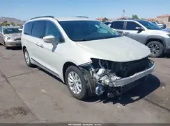 2C4RC1BG8HR764792 2017 CHRYSLER PACIFICA