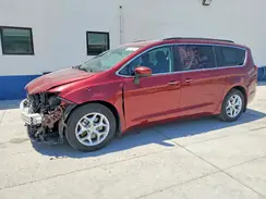 2C4RC1BG8HR780037 2017 CHRYSLER PACIFICA