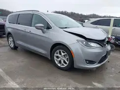 2C4RC1BG8HR784976 2017 CHRYSLER PACIFICA