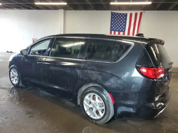 2C4RC1BG8HR785254 2017 CHRYSLER PACIFICA - Image 2
