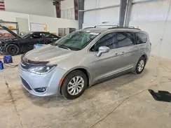 2C4RC1BG8HR794309 2017 CHRYSLER PACIFICA