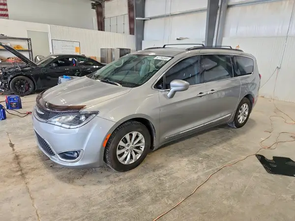 2C4RC1BG8HR794309 2017 CHRYSLER PACIFICA - Image 1