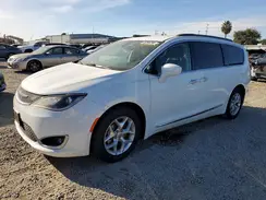 2C4RC1BG8HR795007 2017 CHRYSLER PACIFICA