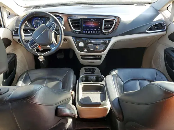 2C4RC1BG8HR795007 2017 CHRYSLER PACIFICA - Image 8