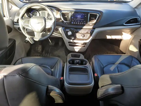 2C4RC1BG8HR796402 2017 CHRYSLER PACIFICA - Image 8