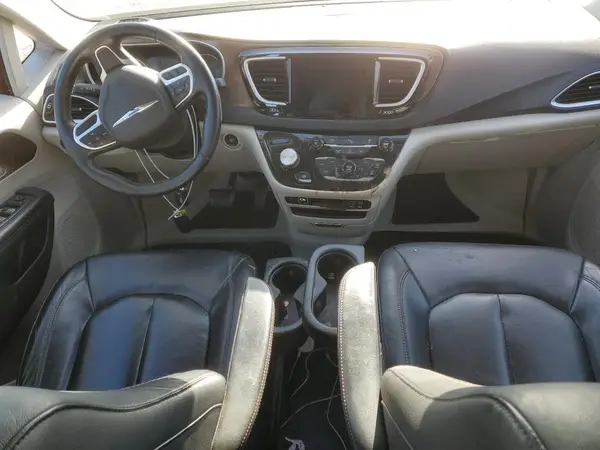 2C4RC1BG8HR809357 2017 CHRYSLER PACIFICA - Image 8