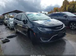 2C4RC1BG8HR810010 2017 CHRYSLER PACIFICA