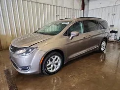 2C4RC1BG8HR810086 2017 CHRYSLER PACIFICA