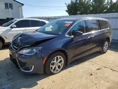 2C4RC1BG8HR811397 2017 CHRYSLER PACIFICA