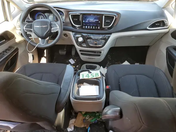 2C4RC1BG8HR811397 2017 CHRYSLER PACIFICA - Image 8