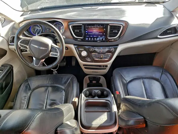2C4RC1BG8HR820519 2017 CHRYSLER PACIFICA - Image 8