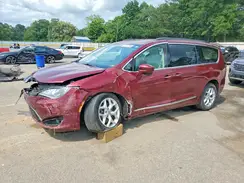 2C4RC1BG8HR820732 2017 CHRYSLER PACIFICA