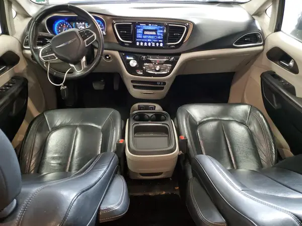 2C4RC1BG8HR820939 2017 CHRYSLER PACIFICA - Image 8